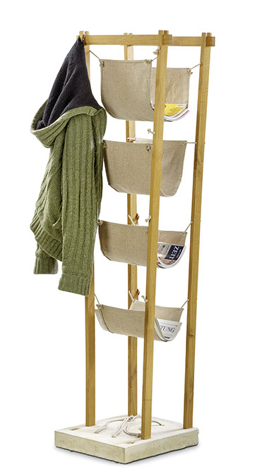 Produktfoto zwiespalt Garderobe eingeklappt.